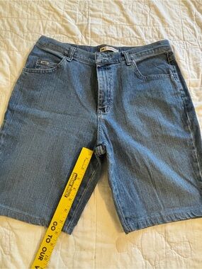 Lee Women's Denim Shorts in Blue Wash